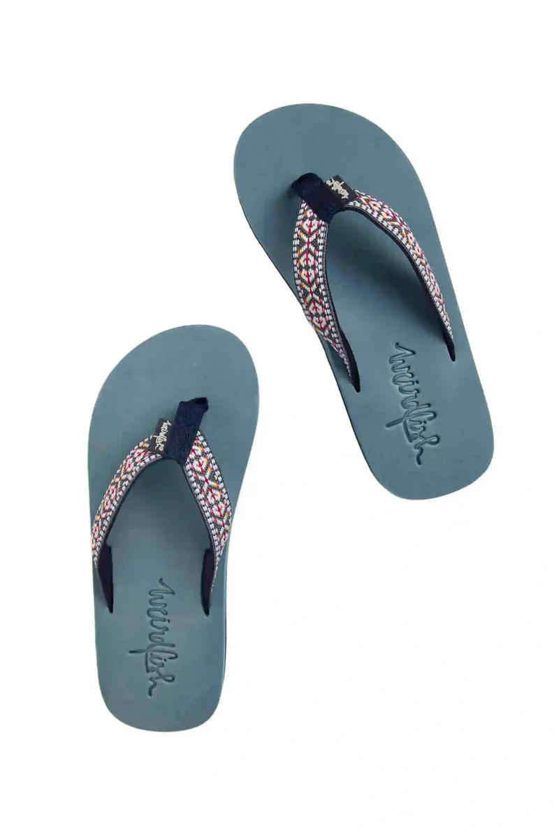 Weirdfish Adila Flipflops Women in Navy