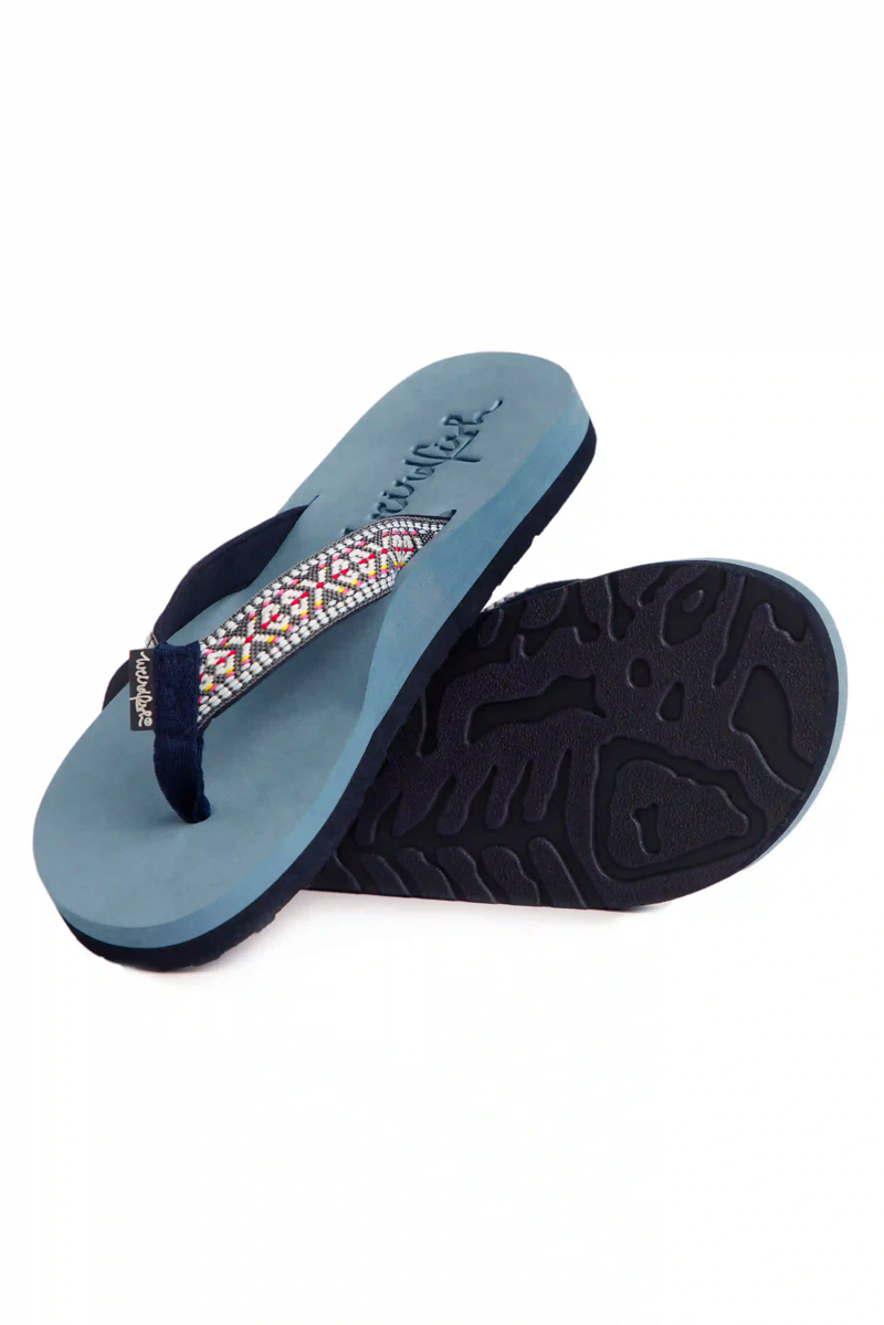 Weirdfish Adila Flipflops Women in Navy-1