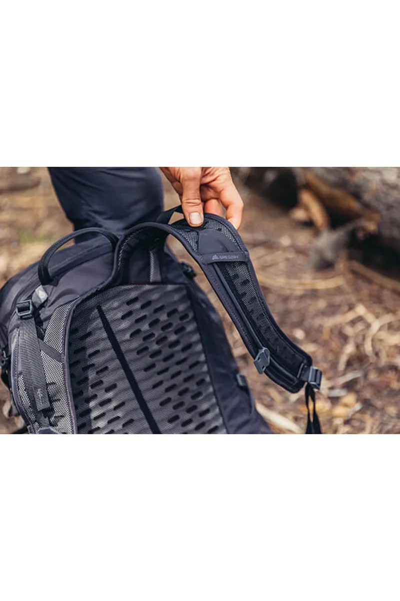 Gregory Kiro 28 Backpack in Obsidian Black-3