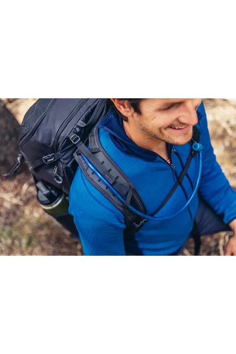 Gregory Kiro 28 Backpack in Obsidian Black-4