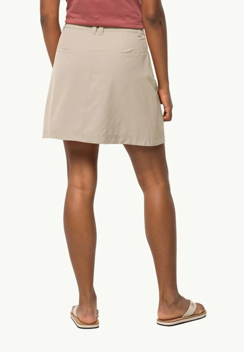 Jack Wolfskin Sonora Skort Womens in White Pepper-1