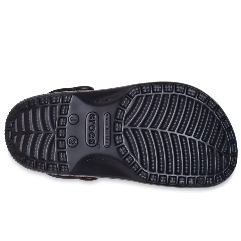 Crocs Classic Marvel Avengers Clog Kids in Black-1