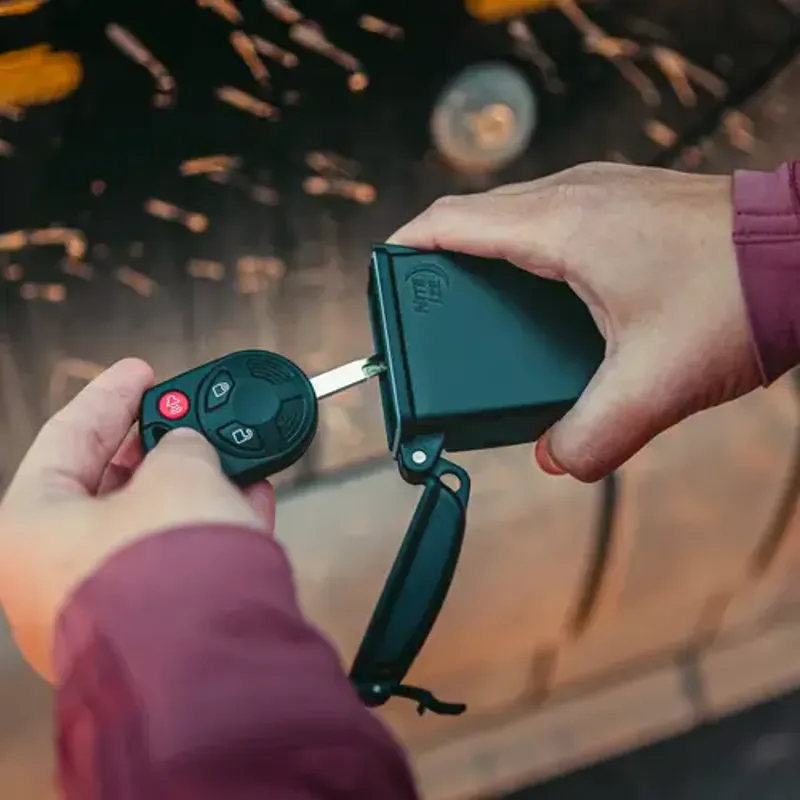 Niteize HideOut Magnetic Key Box in Black-4