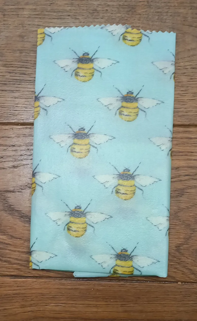Bee Wrap UK Beeswax Wrap Set Bees-2