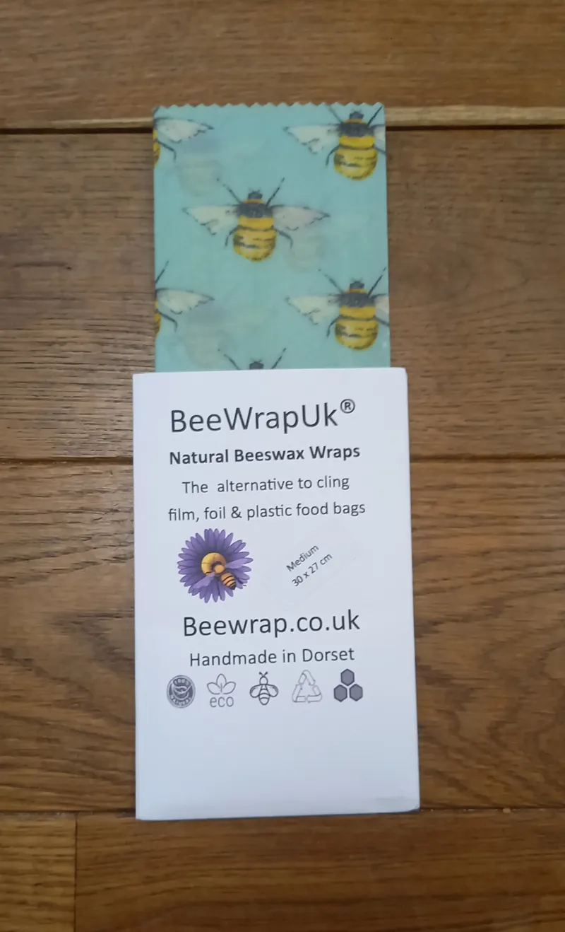 Bee Wrap UK Beeswax Wrap Medium in Bee