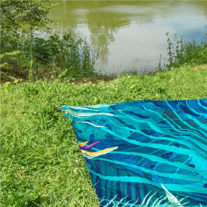 Lifeventure Picnic Blanket in Tropical Print-3