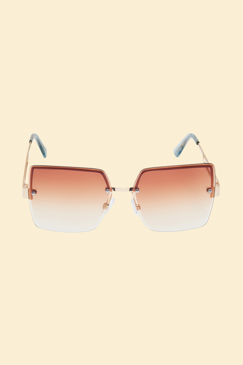 Powder Dahlia Luxe Sunglasses in Gold-1
