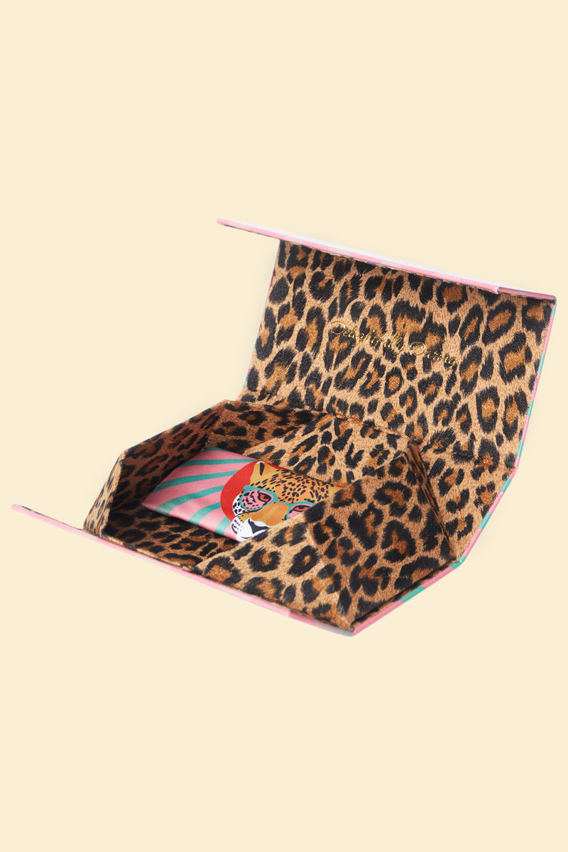 Powder Dahlia Luxe Sunglasses in Gold-3