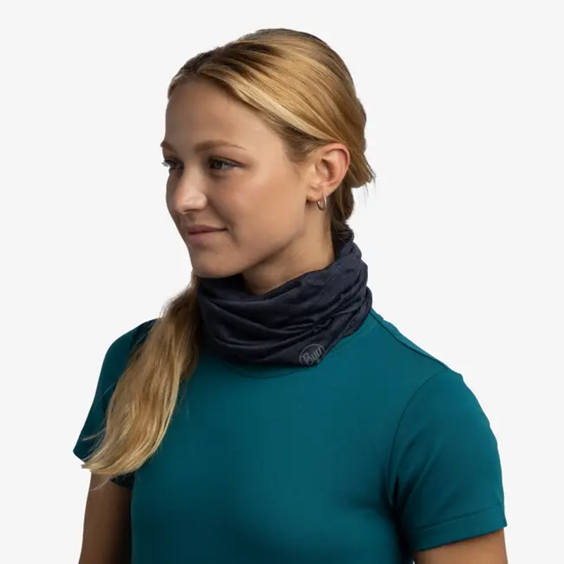 Buff Lightweight Merino Neck Tube in Solid Night Blue-2