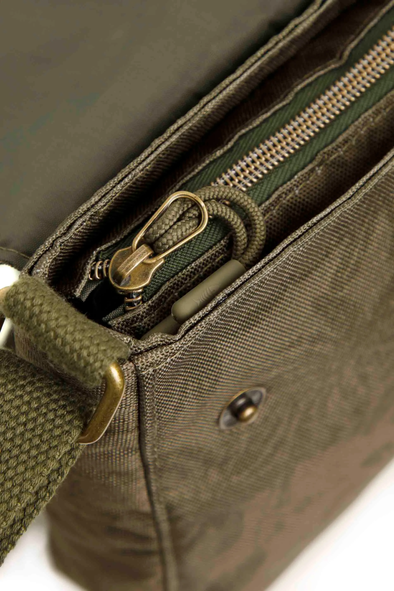 Weirdfish Minnie Cross Body Bag in Dark Olive-2