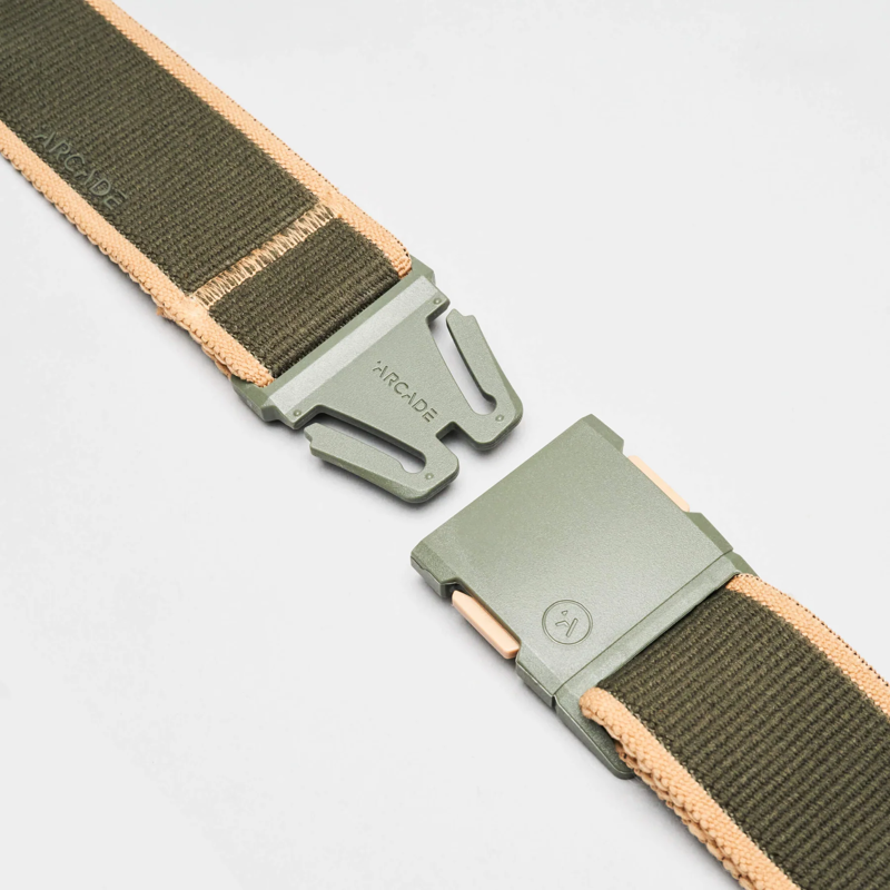 Arcade Carto Belt in Ivy Green Sand-4