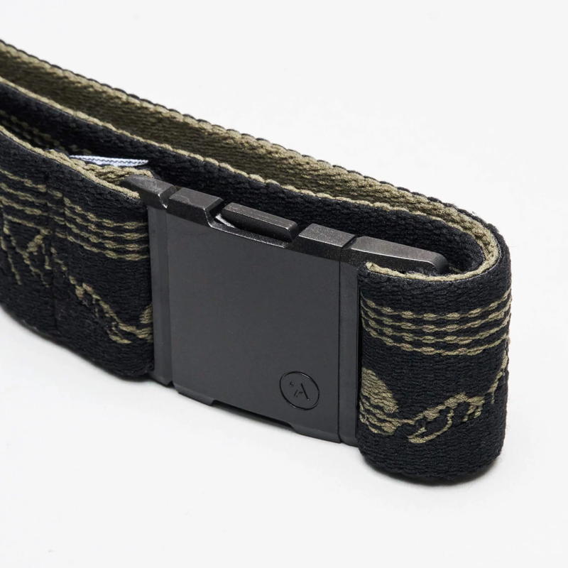 Arcade Out Of Range Belt in Ivy Green-3