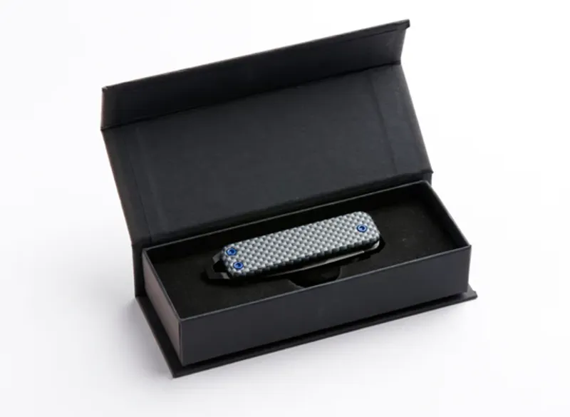 Whitby Sprint EDC Knife in Carbon Fibre Pattern-3