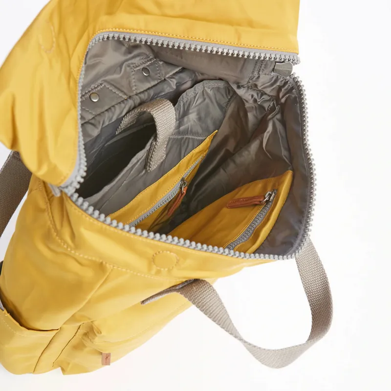 Roka Canfield B Small Sustainable in Corn-4