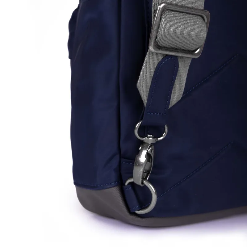 Roka Willesden B L Sustainable Midnight-2