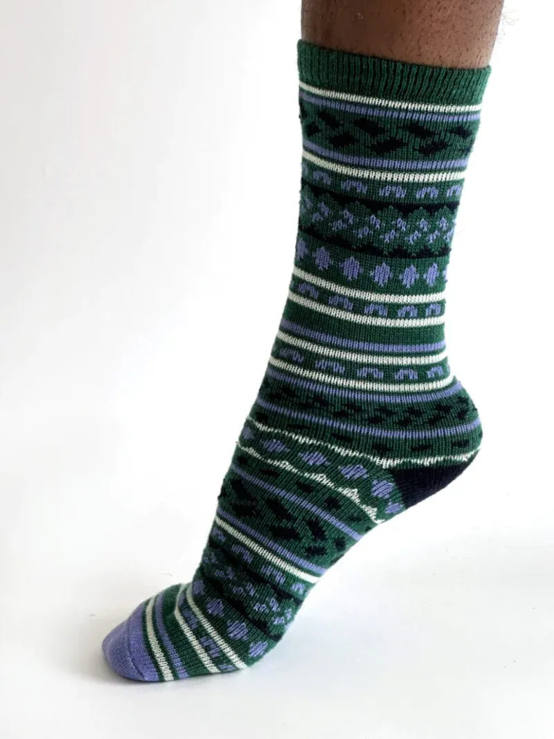 Thought Erskine Fair isle Wool Socks Mens in Dark Green