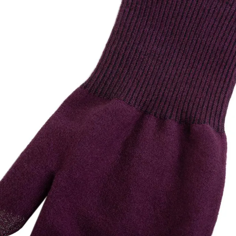 Trekmates Merino Touch Glove in Blackcurrant-1