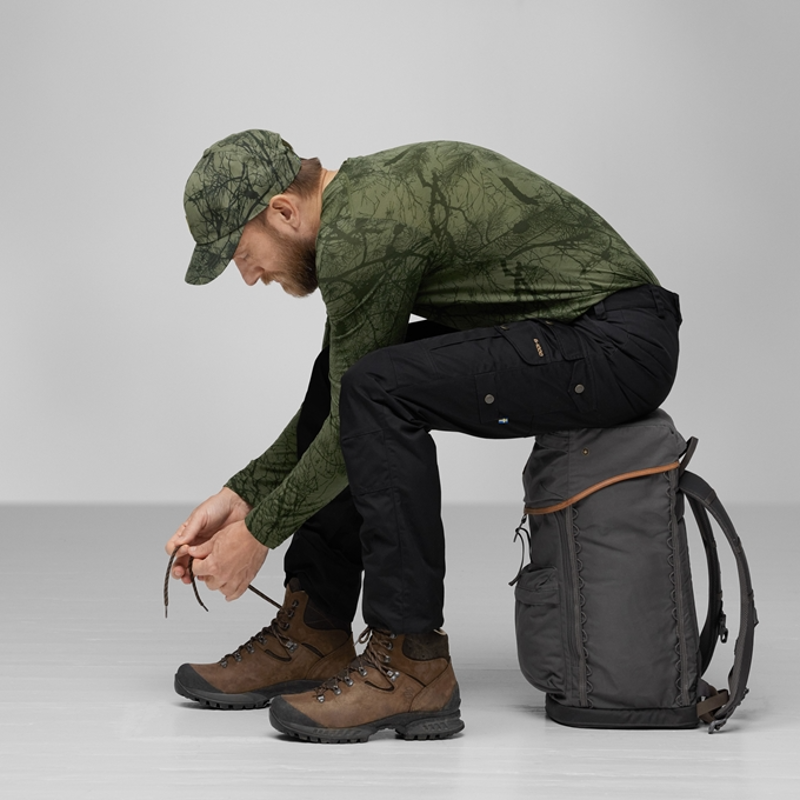 Fjallraven Barents Pro Trousers Mens in Dark Olive-5