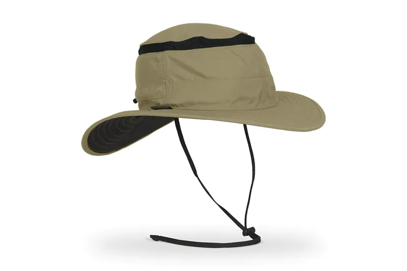 Sunday Afternoons Cruiser Hat in Sand/Black