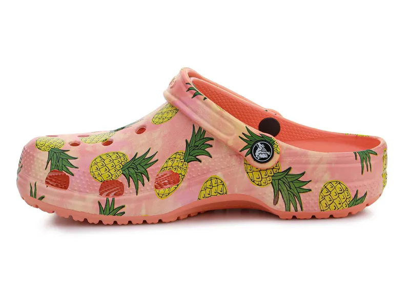 Crocs Classic Retro Resort Clog in Papaya-2