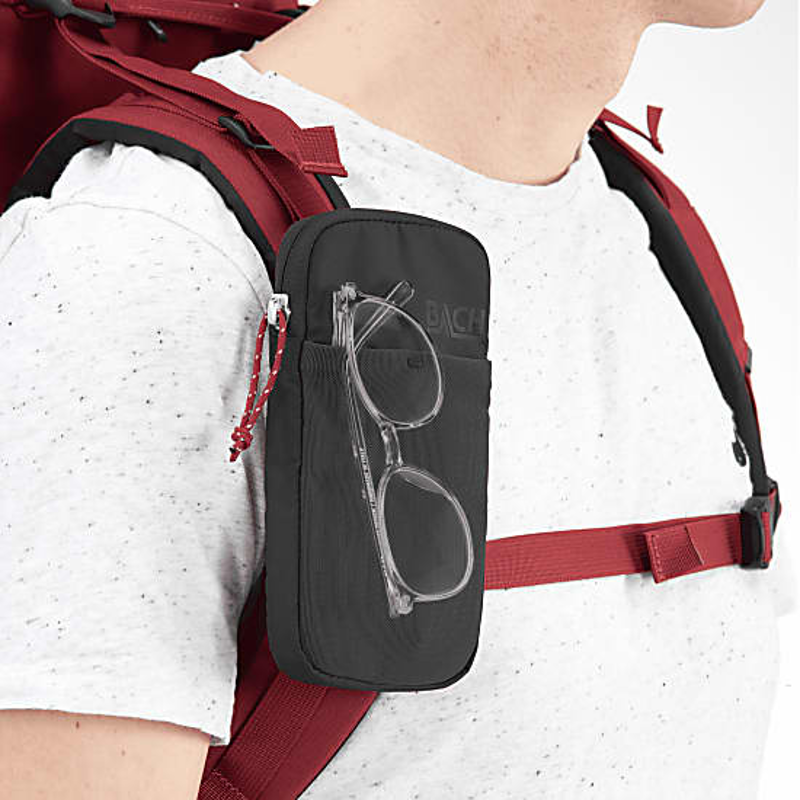 BACH Padded Shoulder Pocket in Black M-1