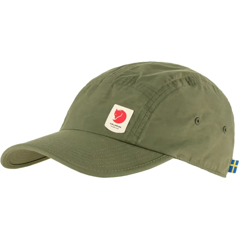 Fjallraven High Coast Wind Cap in Green
