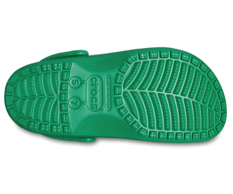 Crocs Classic Clog in Green Ivy-3