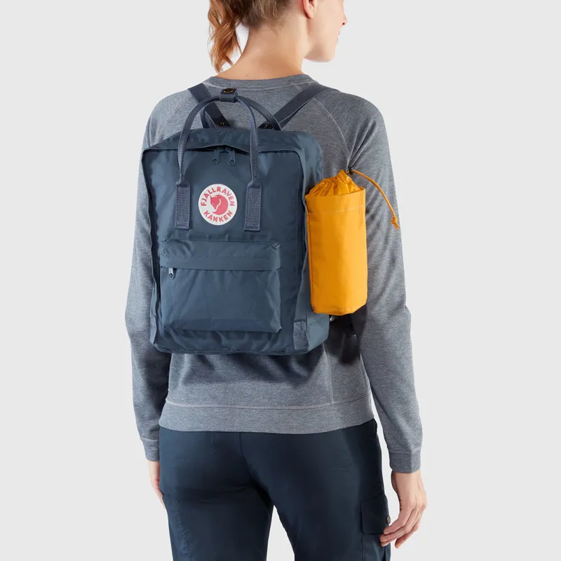 Fjallraven Kanken Bottle Pocket in Navy-4