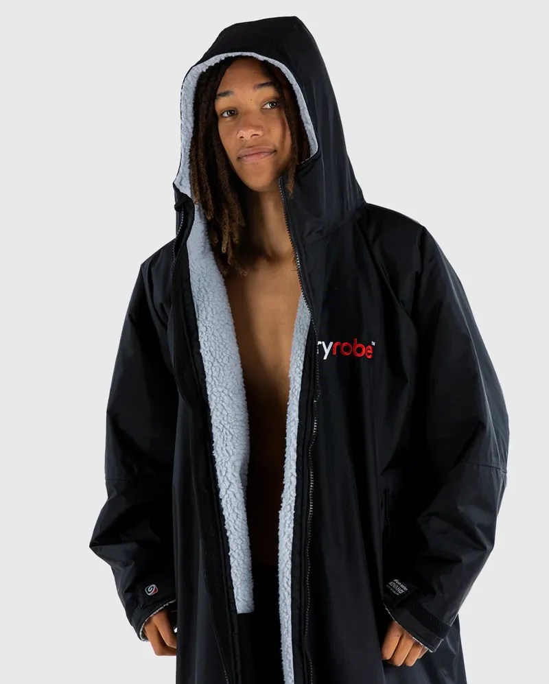 Dryrobe advance Longsleve V3 in Black/Grey-2