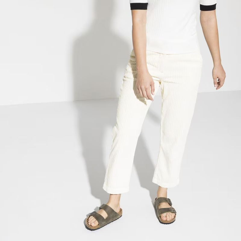 Birkenstock Arizona Soft Footbed Oiled Leather in Faded Khaki-1