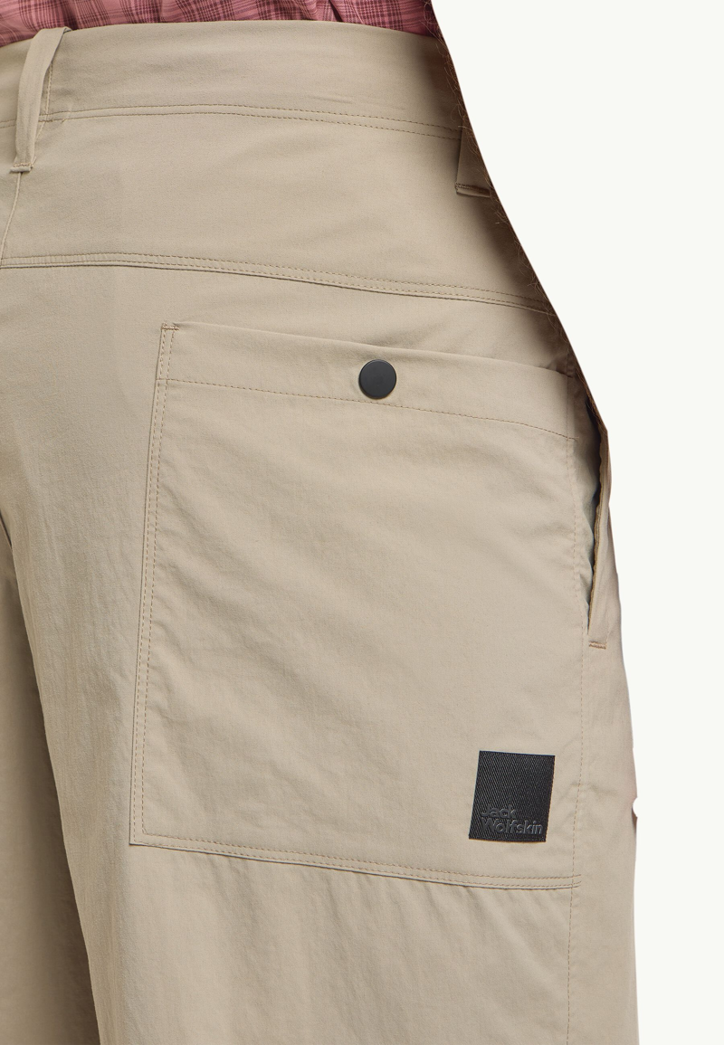 Jack Wolfskin Desert Shorts Mens in Stone-4