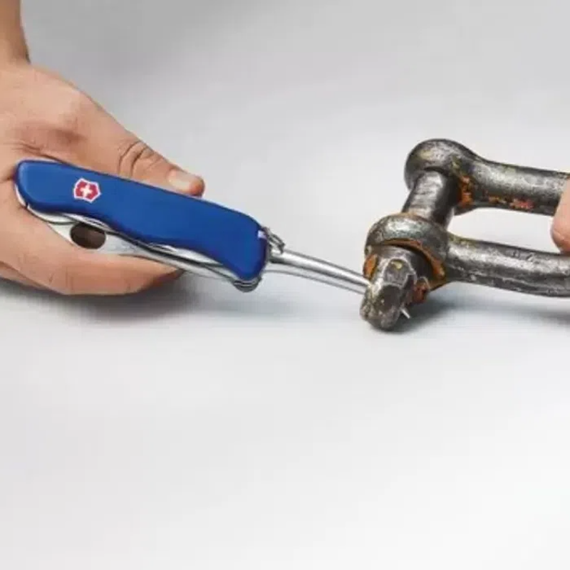 Victorinox Skipper Pro in Blue-3