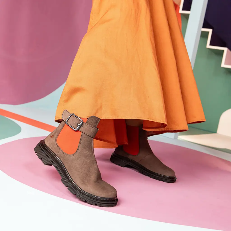 The Art Company 1892 Birmingham Chelsea Boots Womens in Brown/Sunset-5