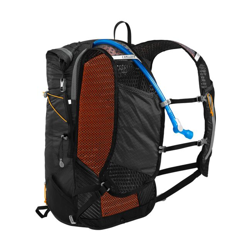 Camelbak Octane 16 with Fusion 2L in Black/Apricot-6