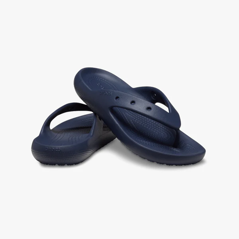 Crocs Classic Flip V2 in Navy