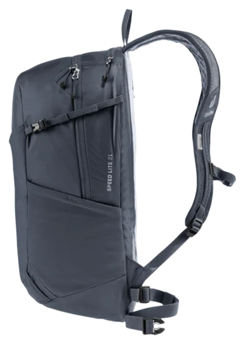 Deuter Speed Lite 21 in Black-4