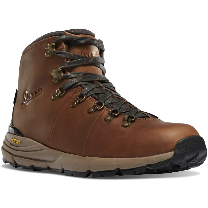 Danner Mountain 600 Walking Boots Mens in Rich Brown