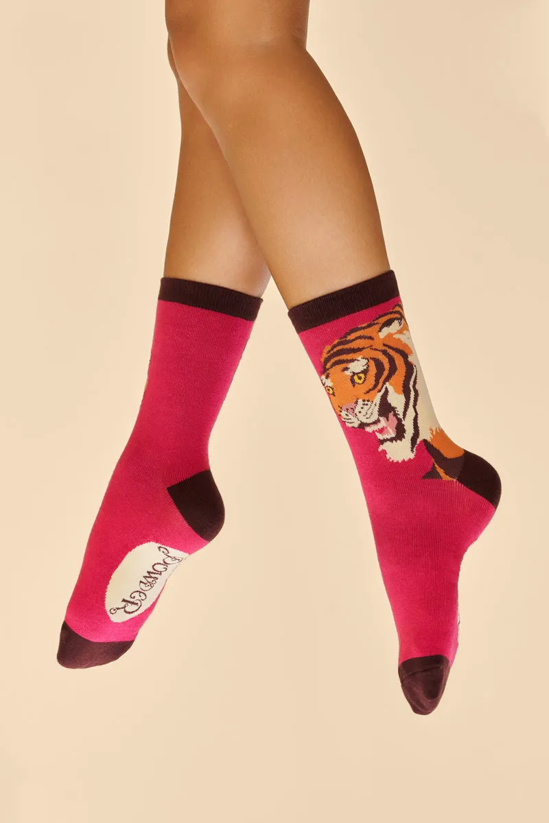Powder Thrill of the Tiger Ankle Socks Womens in Fuchsia