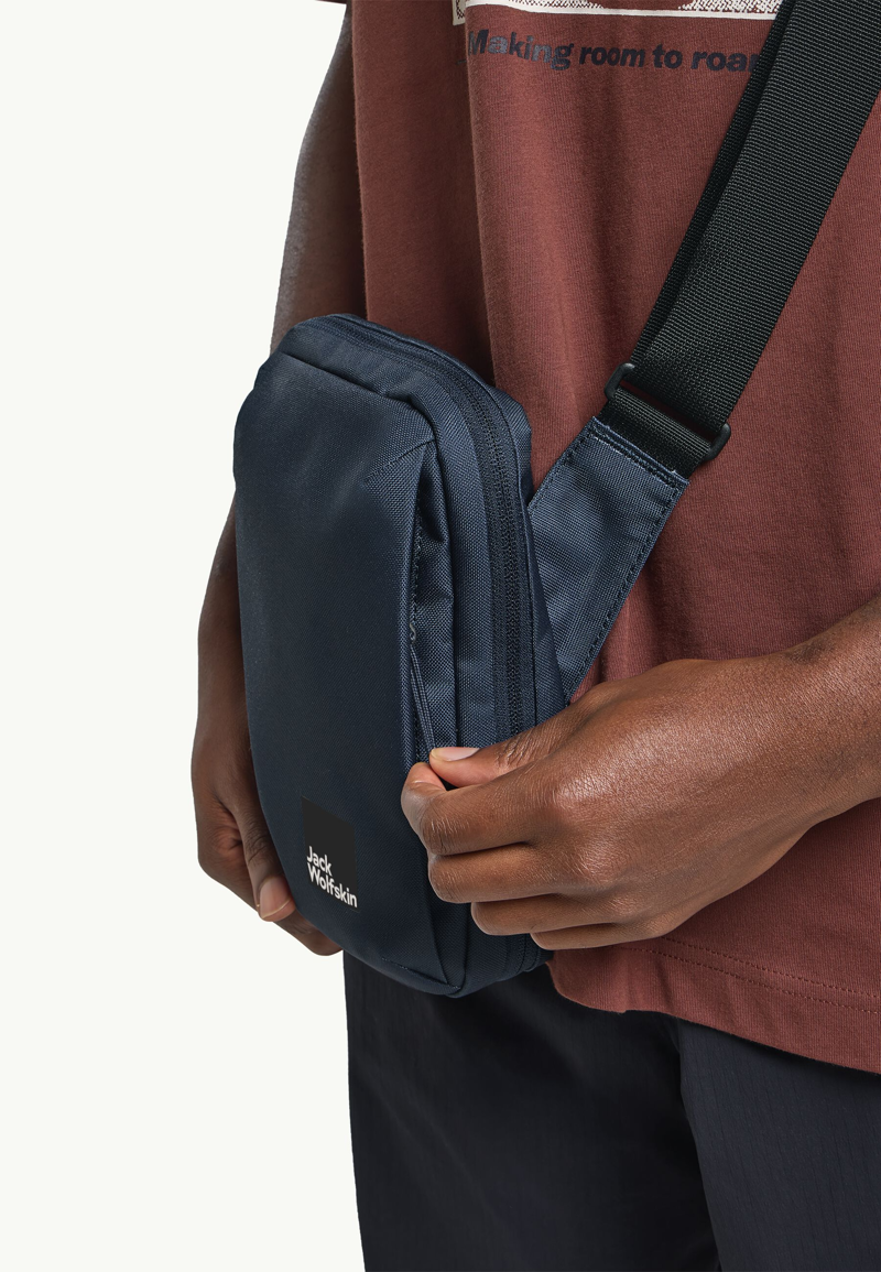 Jack Wolfskin Konya Organizer in Midnight Sky-4