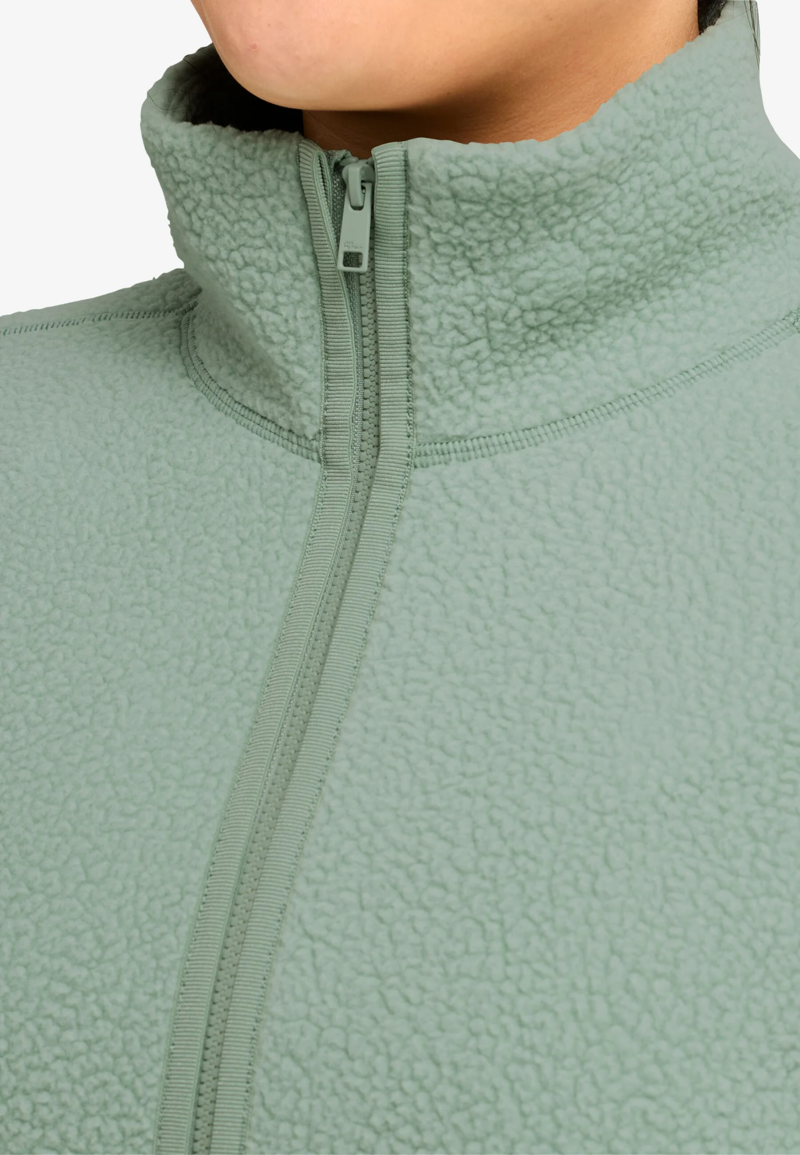 Jack Wolfskin Lite Curl FZ Fleece Womens in Green Zinnia-3