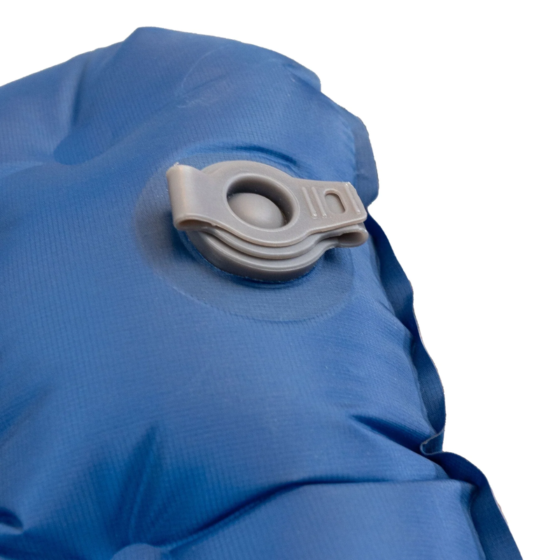 Highlander Nap-Pak R-11 Sleep Matt in Arctic Blue-5