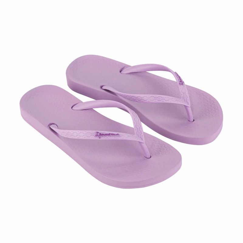 Ipanema Anatomical Flip Flops Womens in Lilac -1