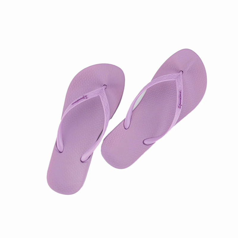 Ipanema Anatomical Flip Flops Womens in Lilac -2