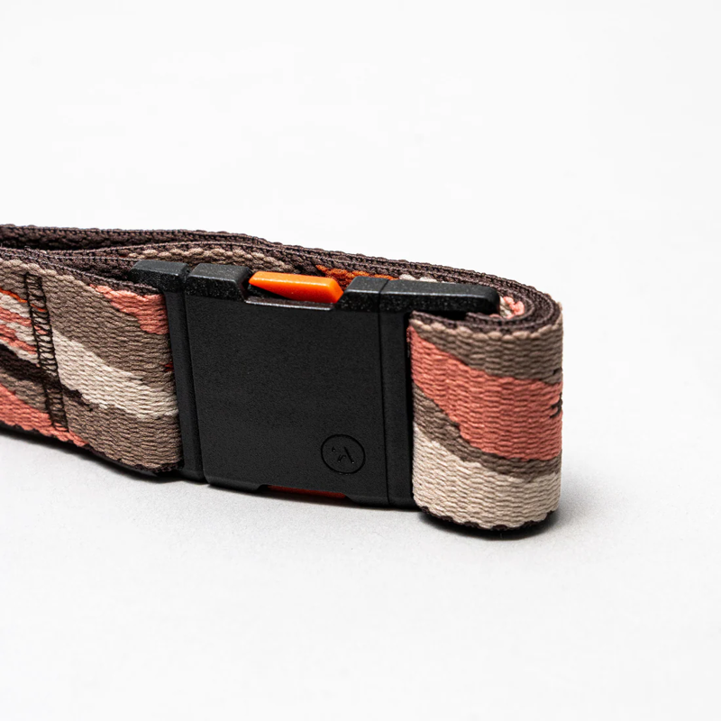 Arcade Brushstroke Slim Stretch Belt in Coral-2