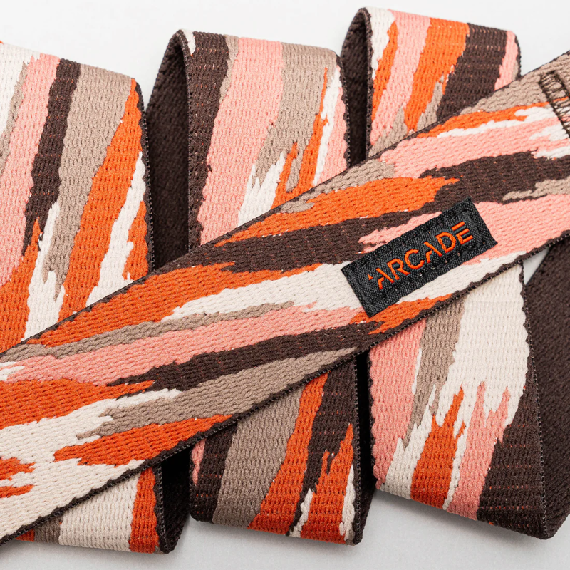 Arcade Brushstroke Slim Stretch Belt in Coral-1