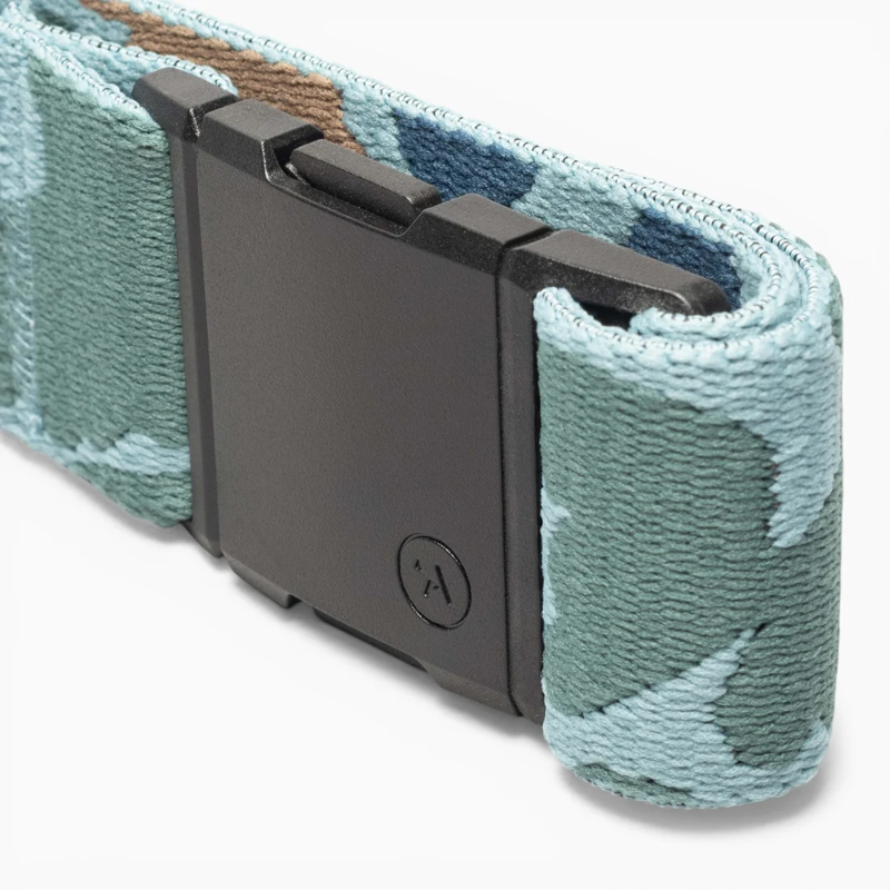 Arcade High Fives Duck Camo Stretch Belt in Cove-2