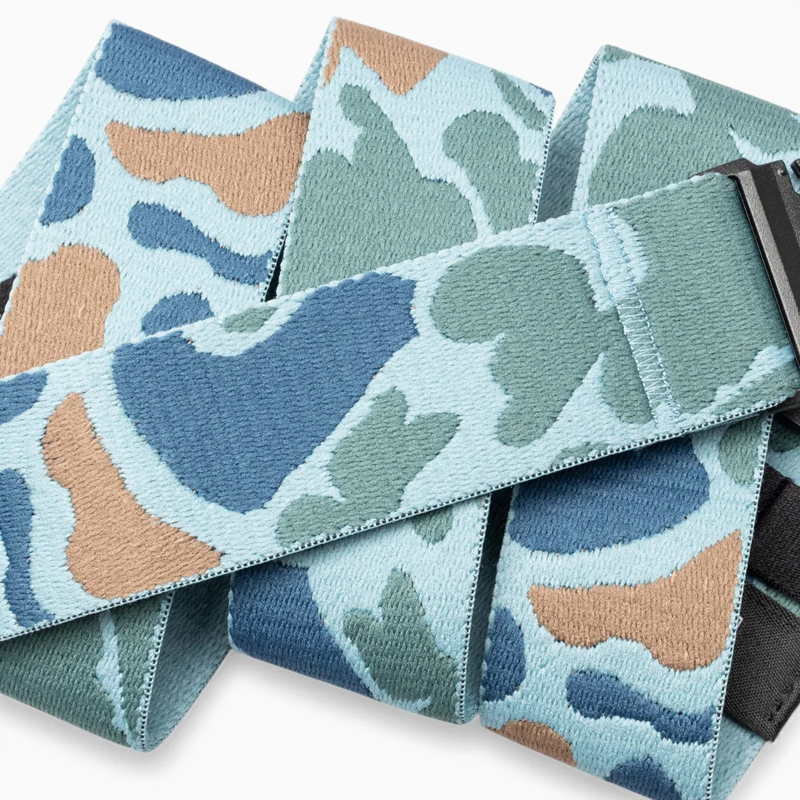Arcade High Fives Duck Camo Stretch Belt in Cove-1