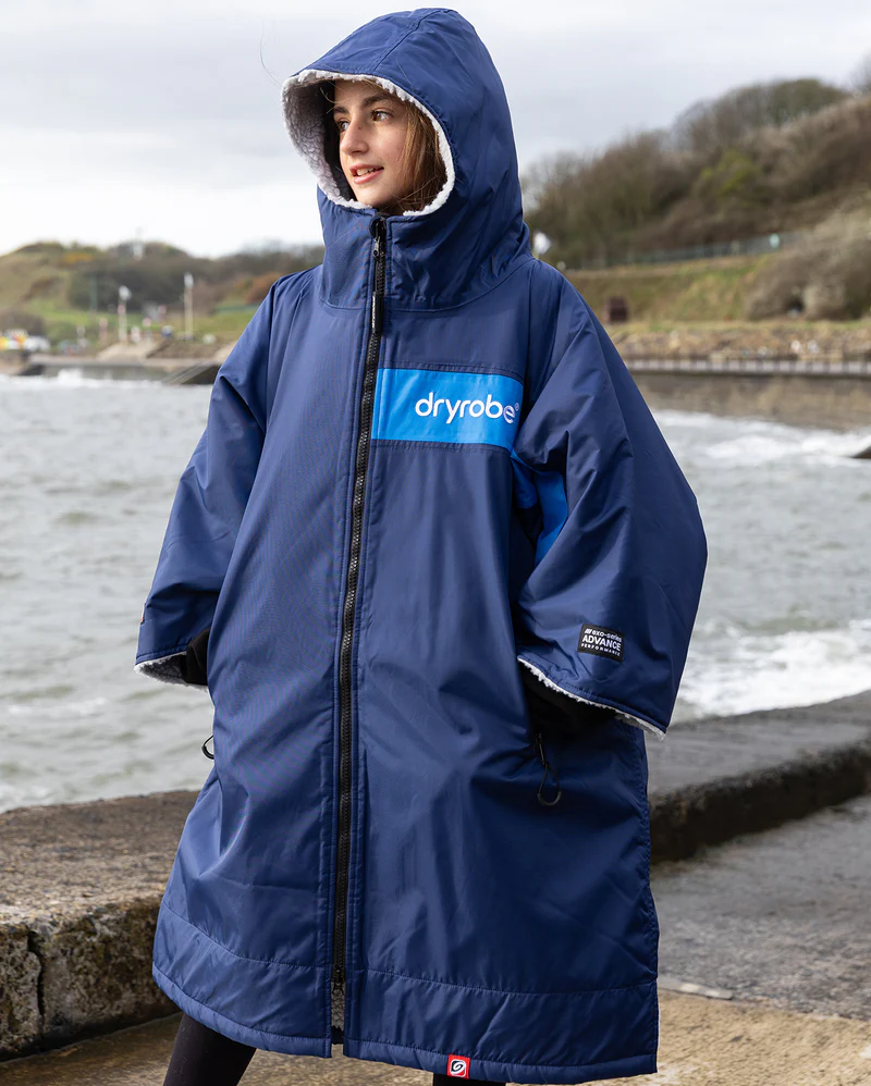 Dryrobe Advance Long Sleeve Changing Robe Kids in Navy Grey Cobalt Age 10-13-3