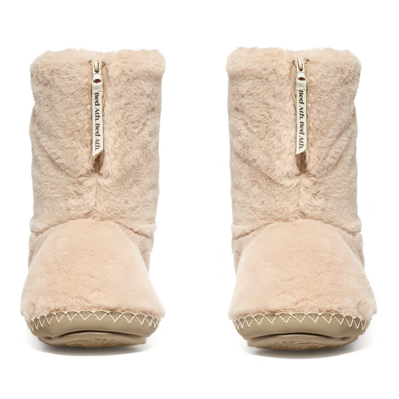 Bedroom Athletics Marilyn Classic Faux fur Slipper Womens in Gingerbread-3