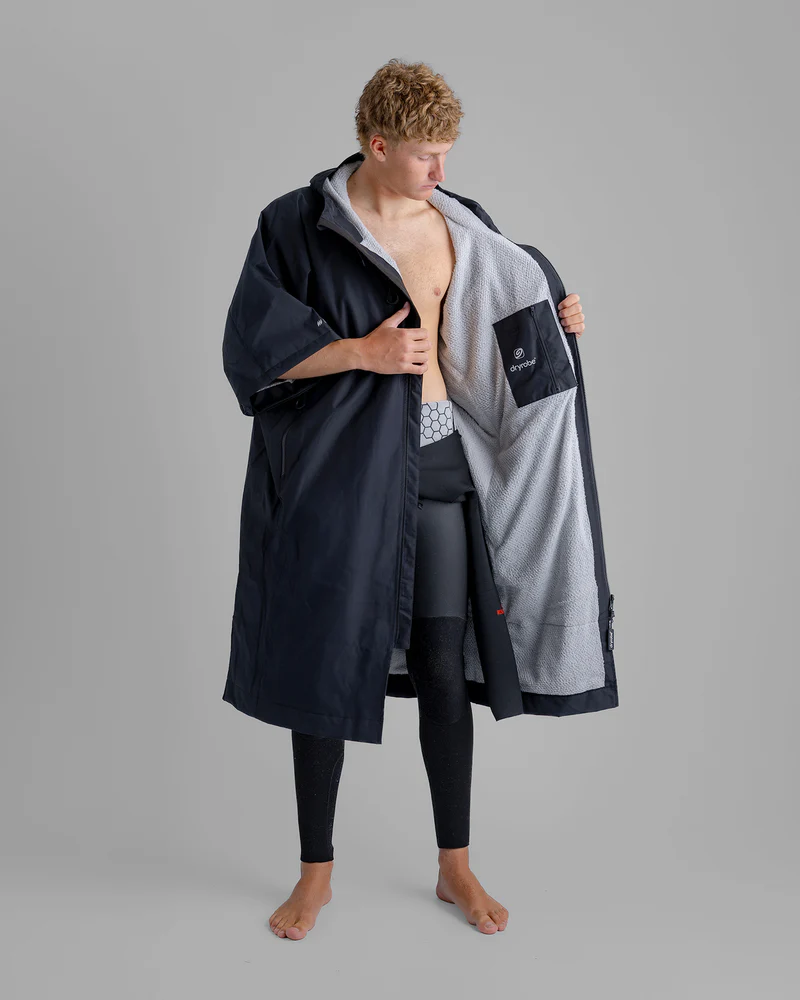 Dryrobe Tech-Lite Changing Robe in Black/Grey-3